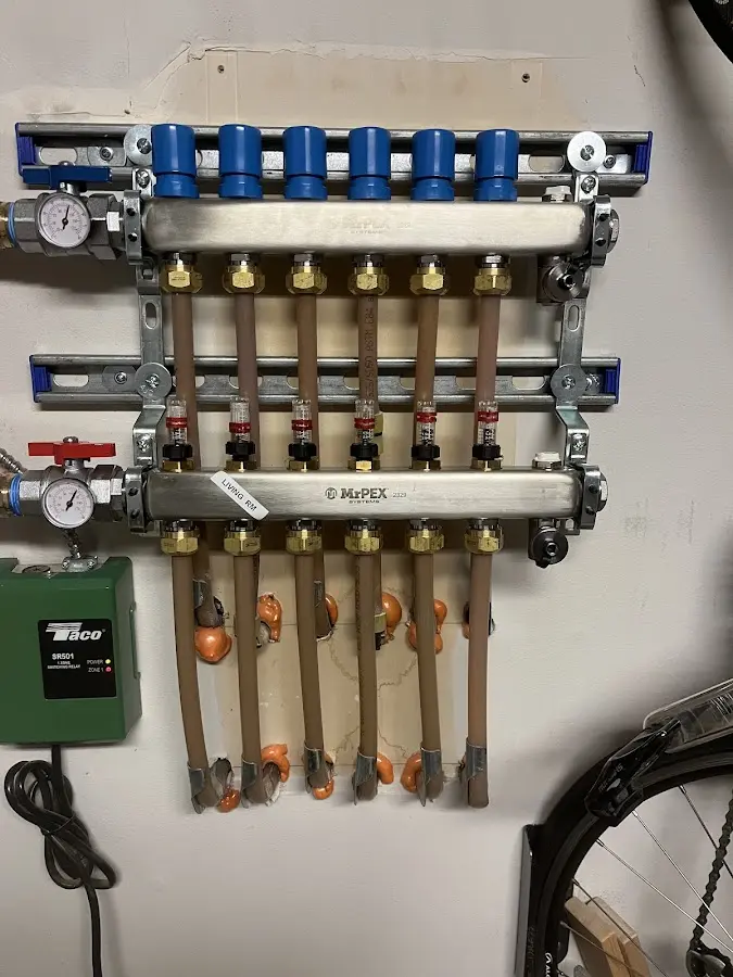 Plumber performing Gas Leak Detection at a residential property in Fairmont